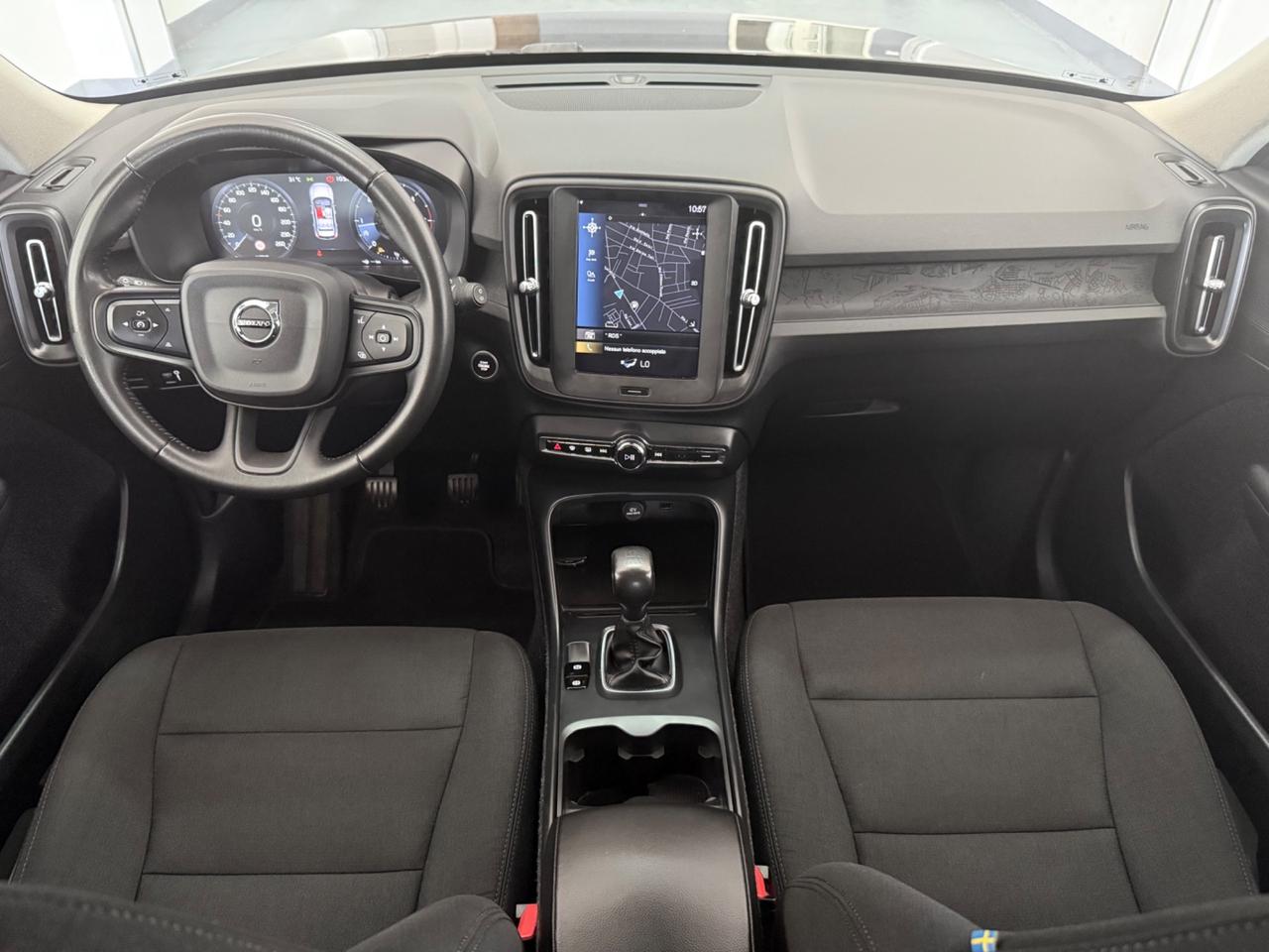 Volvo XC40 D3 AWD Momentum Core