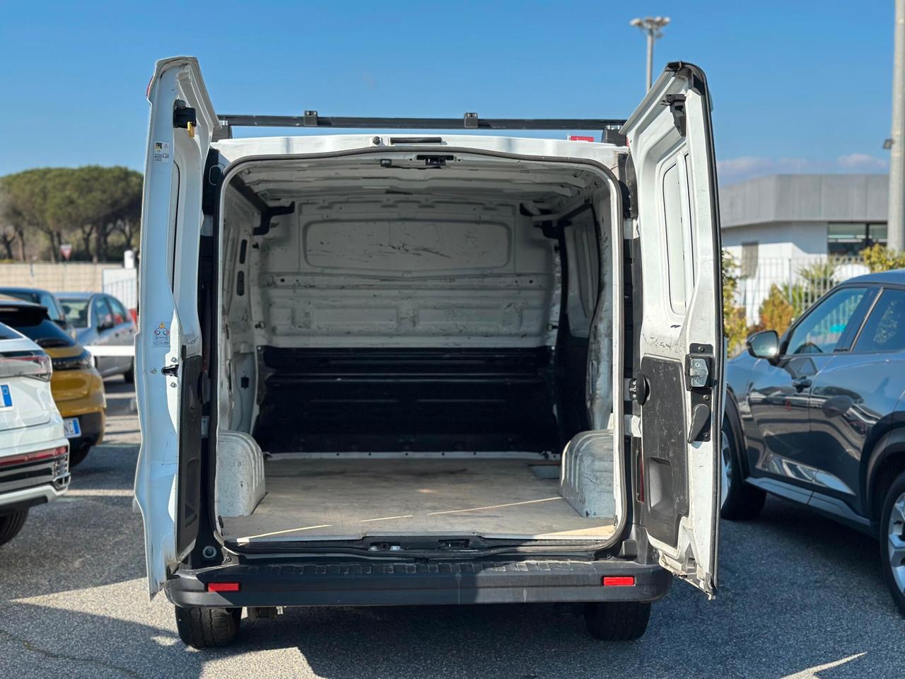 Renault Trafic RENAULT TRAFIC