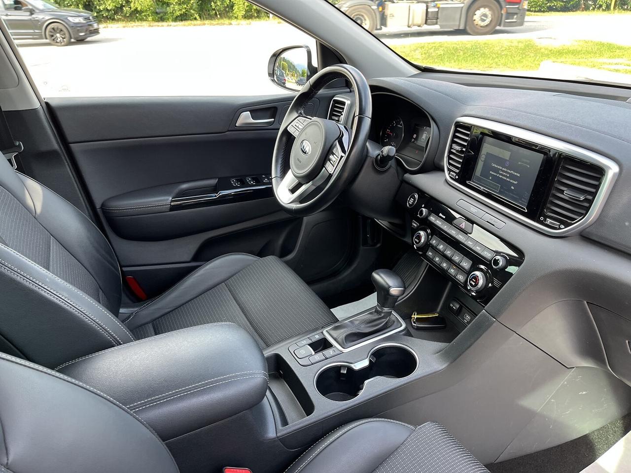 KIA SPORTAGE 1600 CRDI 136 CV AUTOM. COOL