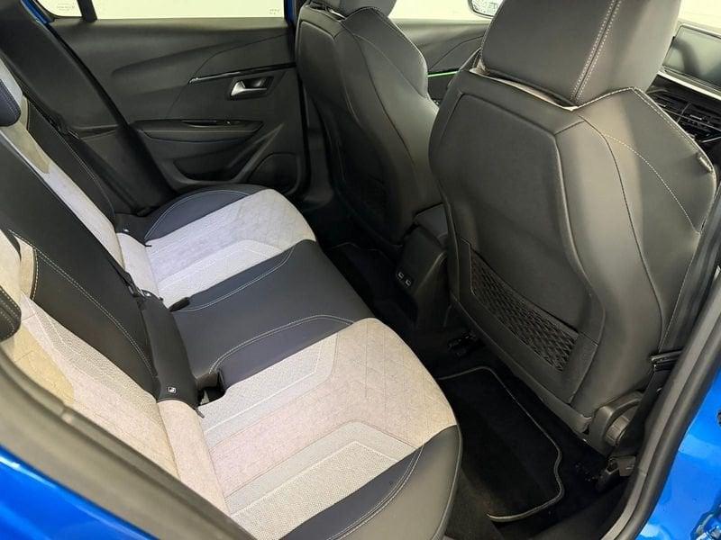 Peugeot e-208 GT Pack e 136cv