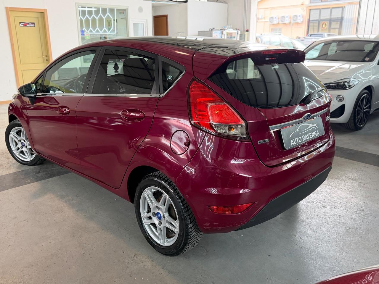 Ford Fiesta 1.5 TDCi 75CV 5 porte Titanium