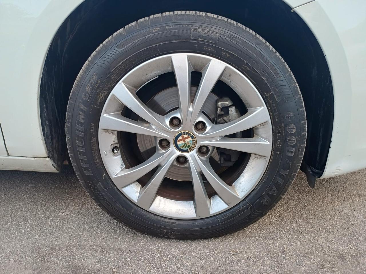Alfa Romeo Giulietta 1.6 105 CV BELLISSIMA - 2013