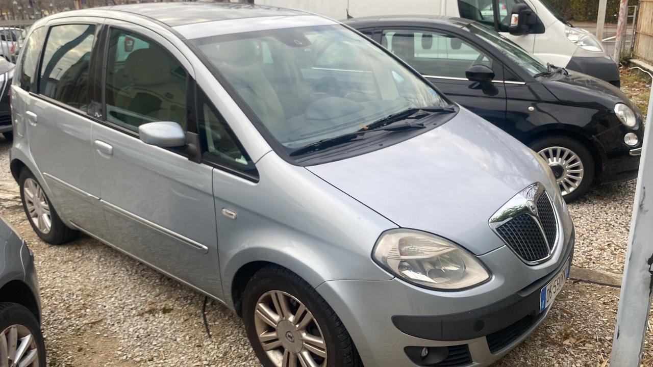 Lancia MUSA 1.9 Multijet Platino