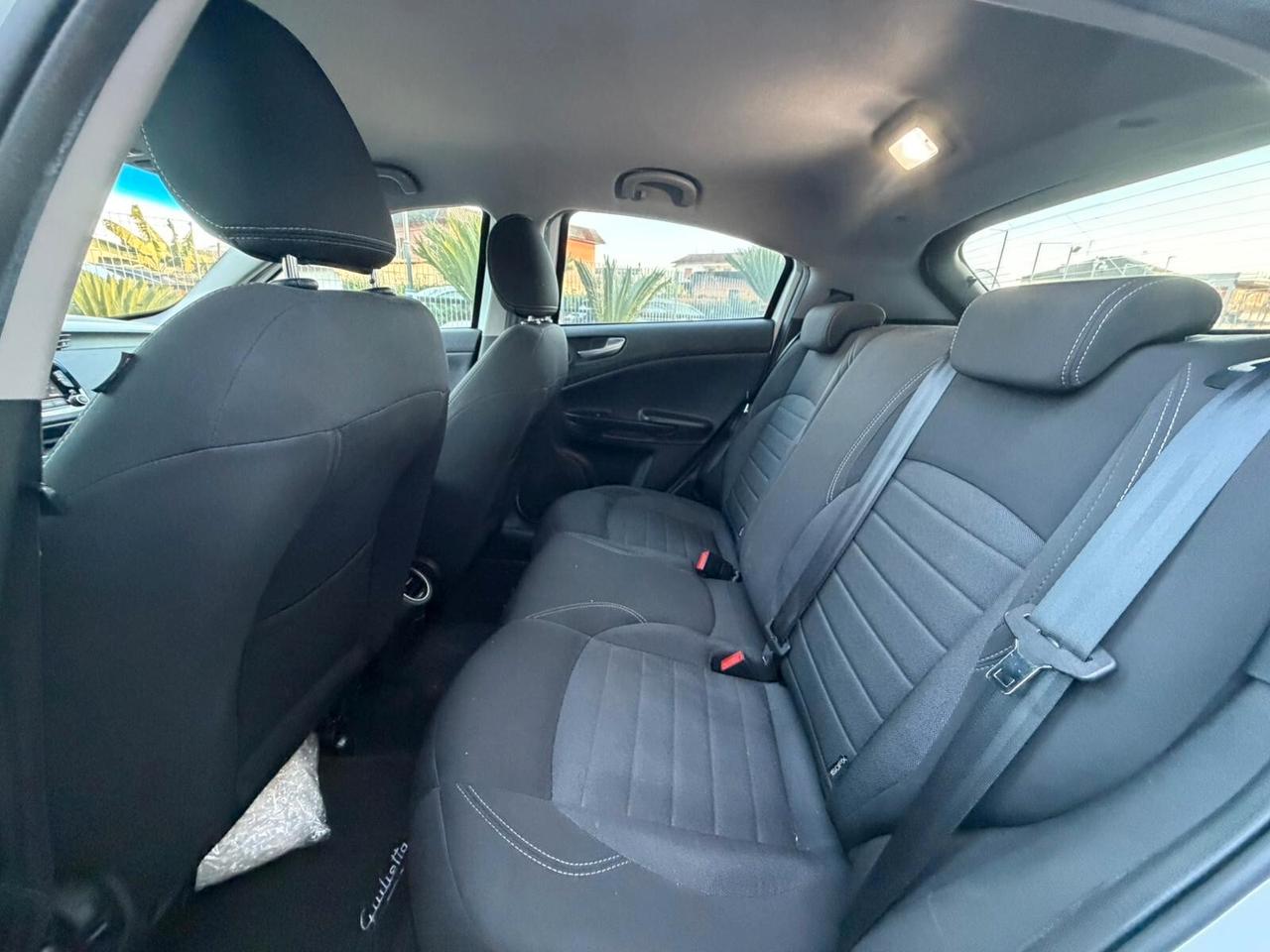 Alfa Romeo Giulietta 1.6 JTDm 120 CV NAVI XENO CERCHI