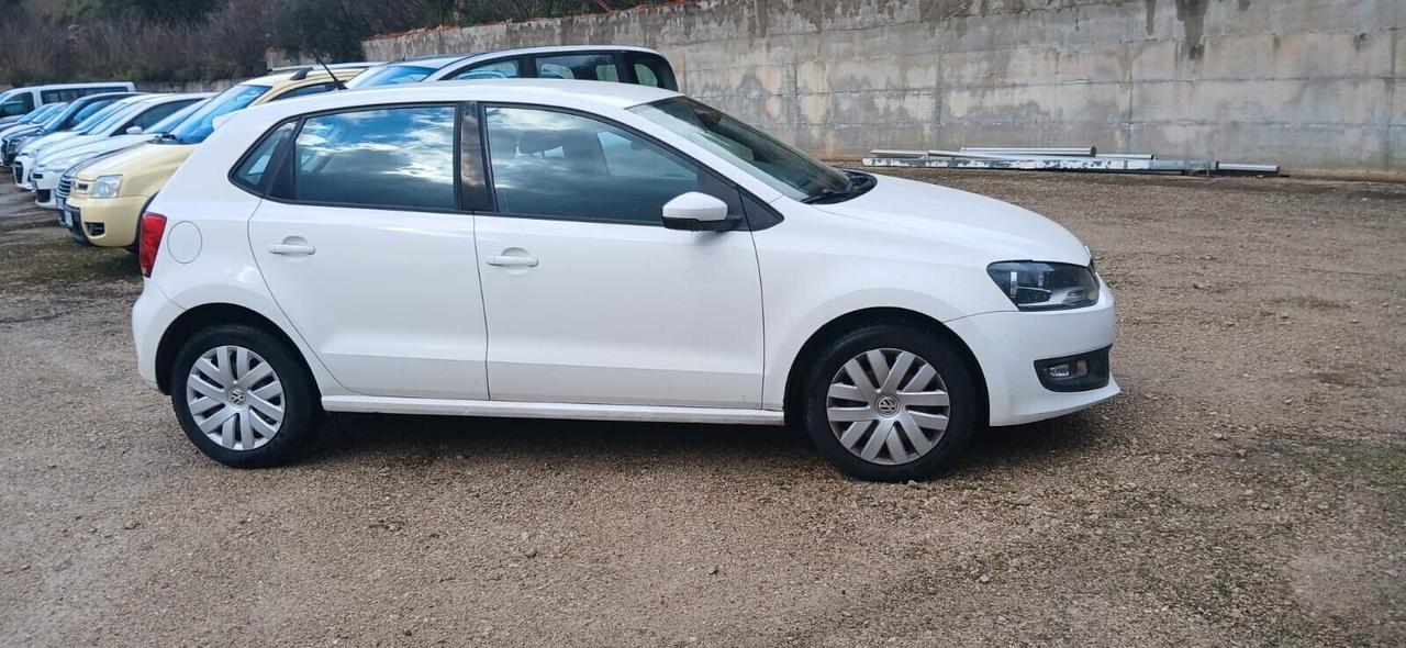 Volkswagen Polo 1.2 TDI Comfortline - 2014