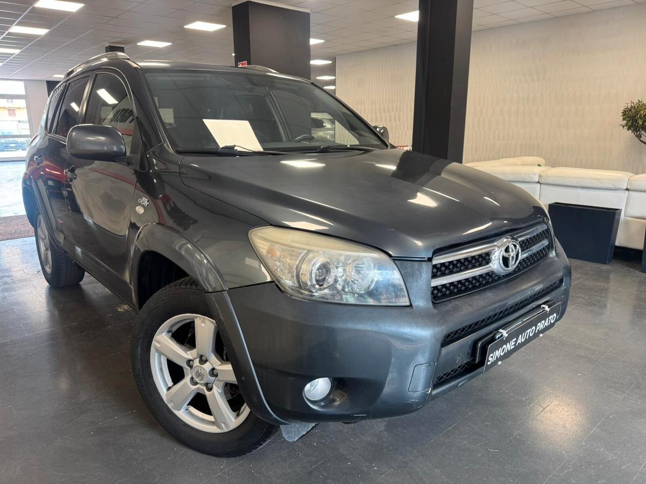 Toyota RAV 4 RAV4 2.2 D-4D 177 CV Luxury