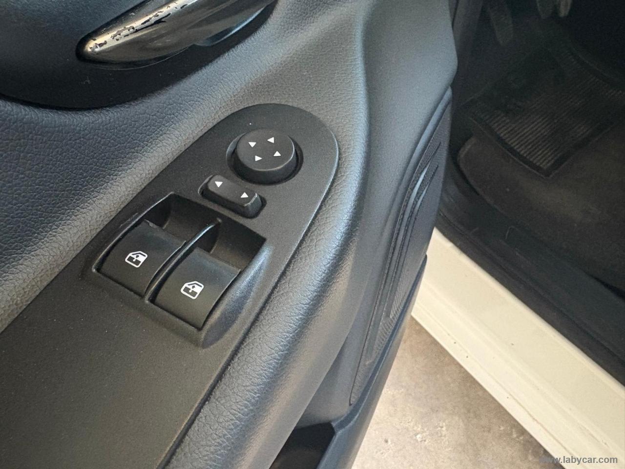 LANCIA Ypsilon 0.9 T.Air 85CV 5p. Met.Ec. Gold