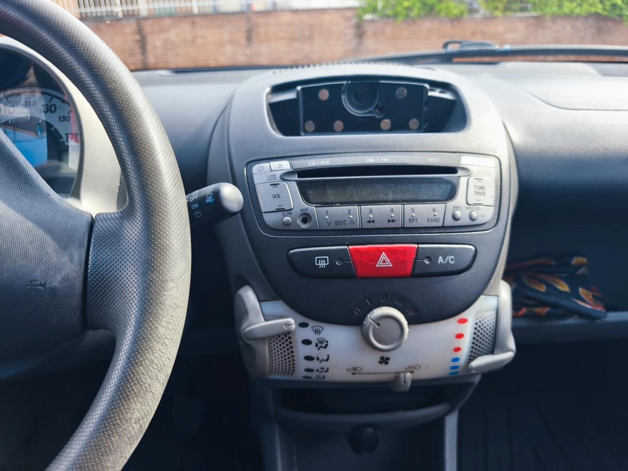 Peugeot 107 1.0 68CV 5p. Sweet Years
