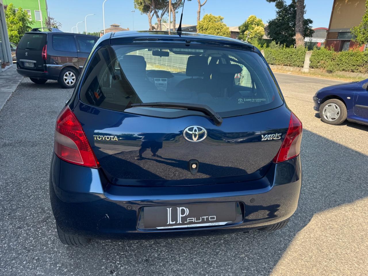Toyota Yaris 1.0 5 porte Sol