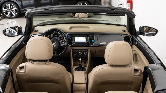 VOLKSWAGEN Maggiolino Cabrio 1.6 TDI DSG 70S EDITION