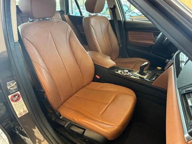Bmw 320d Touring Luxury Aut.