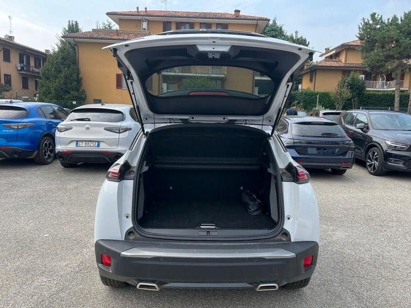 Peugeot 2008 2008 PureTech 130 S&S EAT8 GT