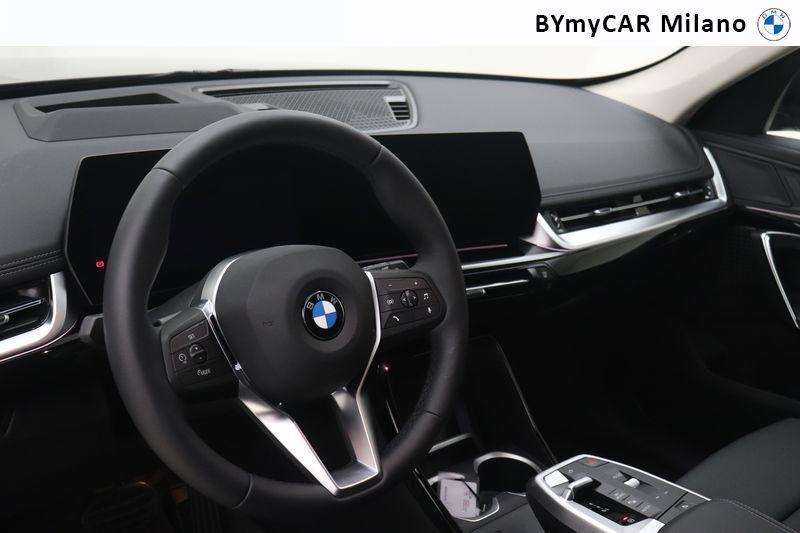 BMW X1 18 i X-Line sDrive DCT