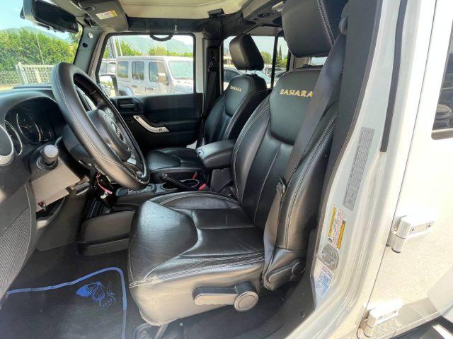 JEEP Wrangler Unlimited 2.8 CRD DPF Sahara Auto