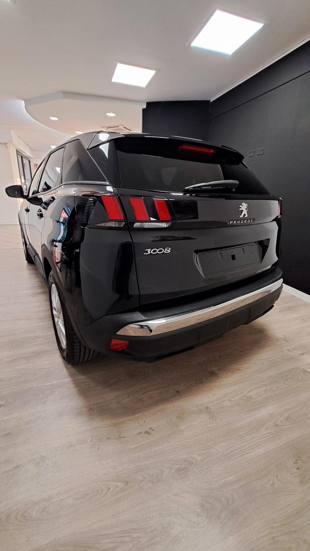 Peugeot 3008 BlueHDi 130 S&S EAT8 Business