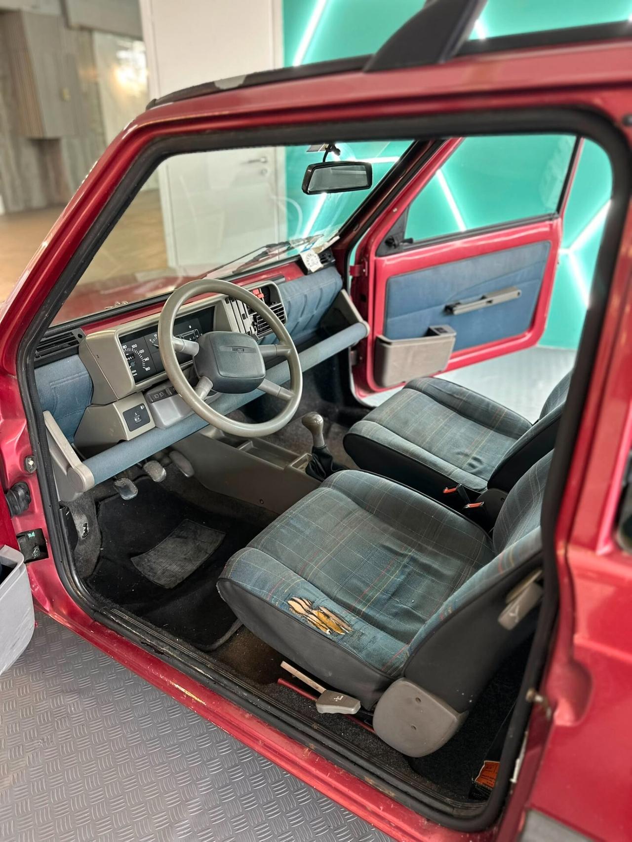 Fiat Panda 900 i.e. cat Jolly