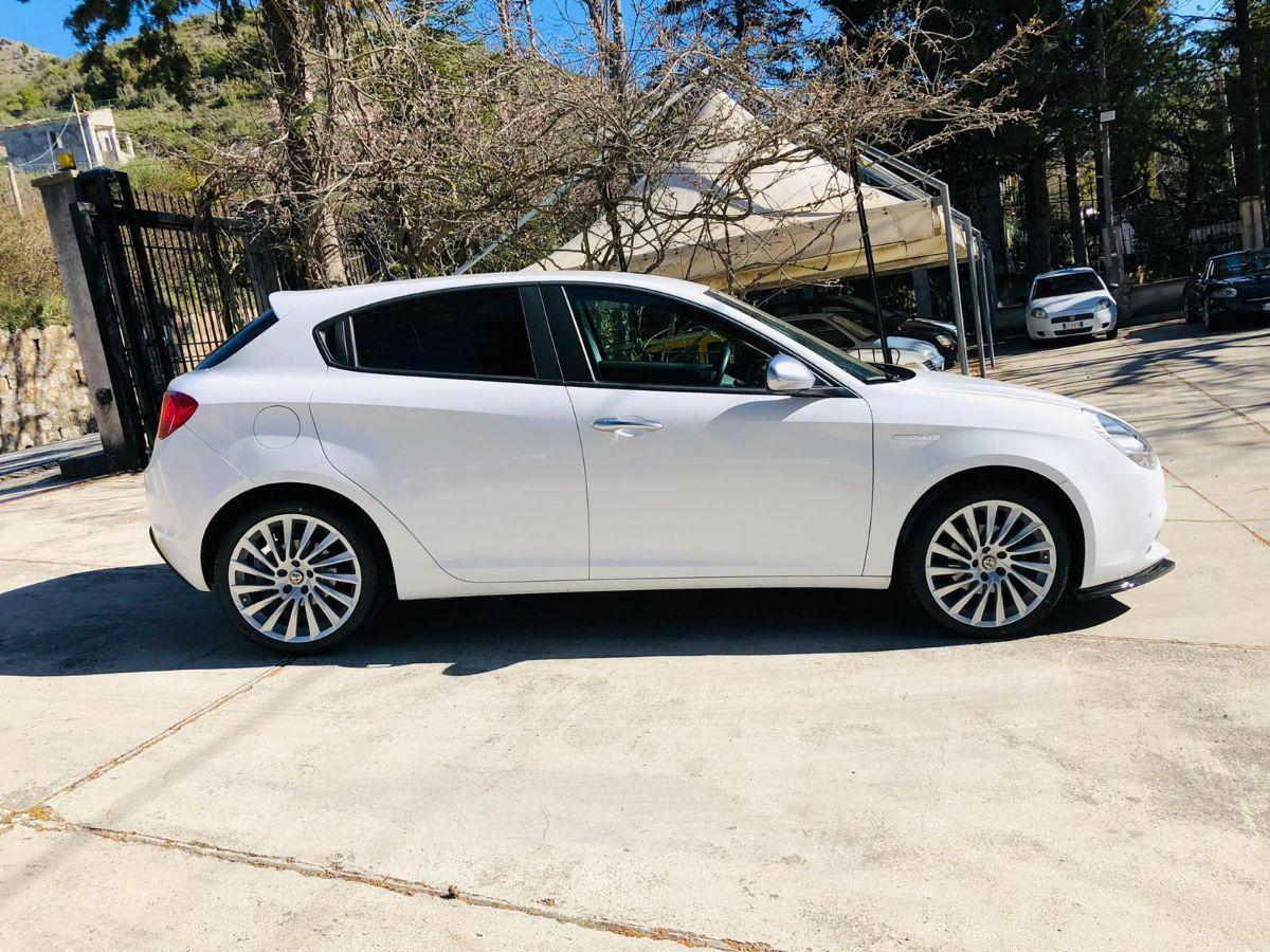 Alfa Romeo Giulietta 1.6 Jtdm-2 120cv Pacchetto Veloce