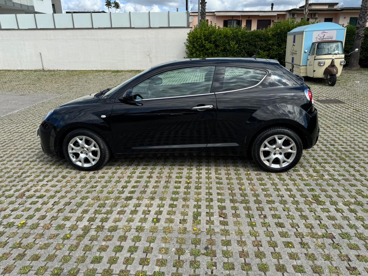 Alfa Romeo MiTo 1.3 JTDm 16V 90 CV Distinctive Sport Pack