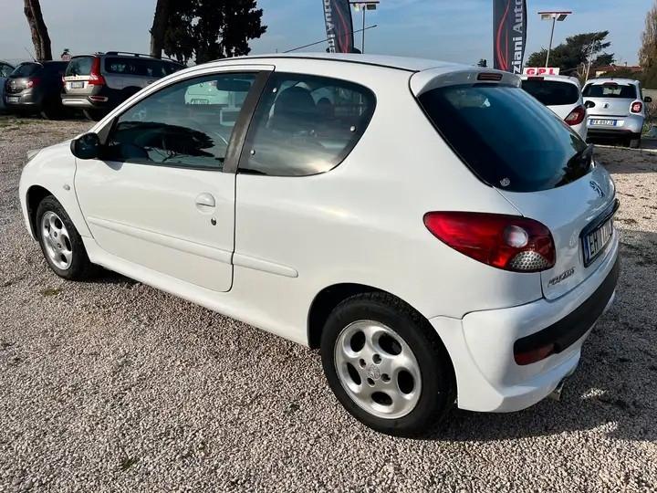 Peugeot 206 Plus 1.4 HDi 70CV 3p. Energie