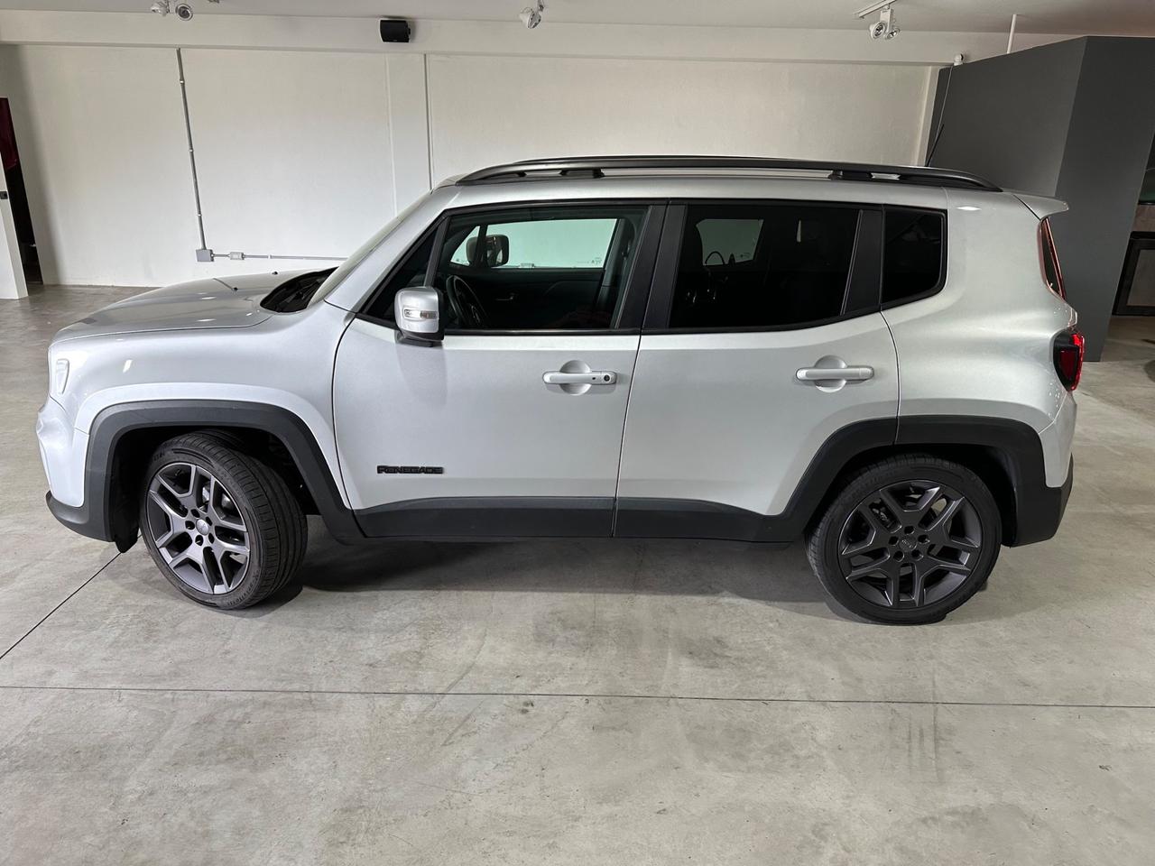 Jeep Renegade 1.6 Mjt DDCT 120 CV S