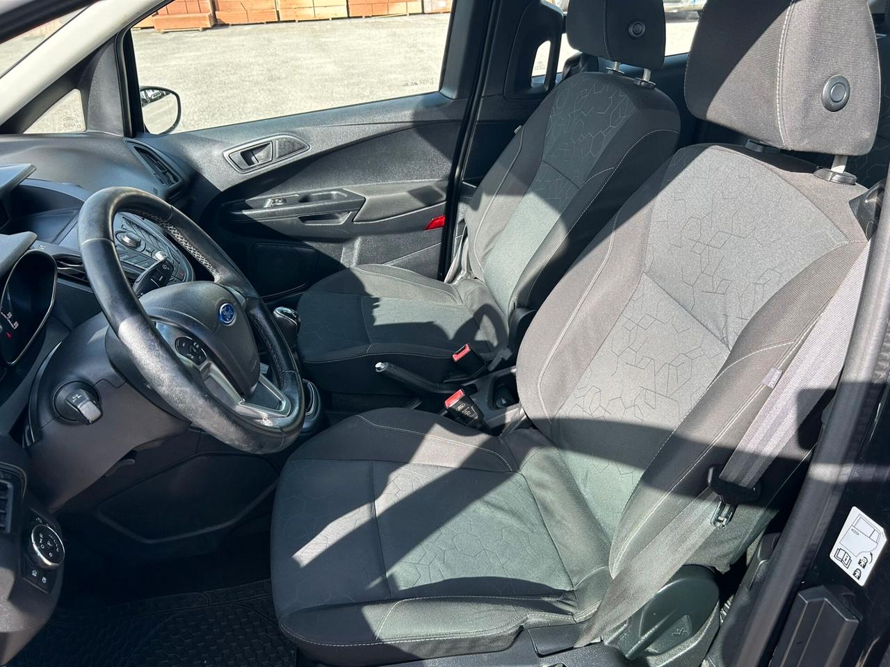 Ford B-Max 1.5 TDCi 75 CV "Titanium"