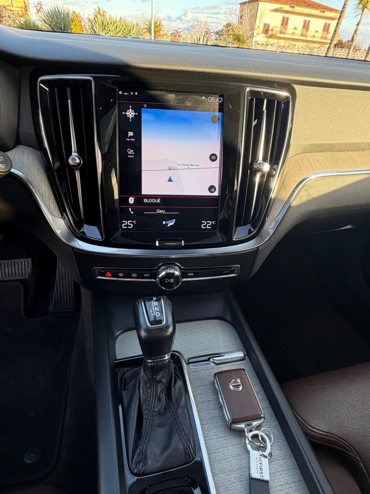 Volvo V60 D3 R-design