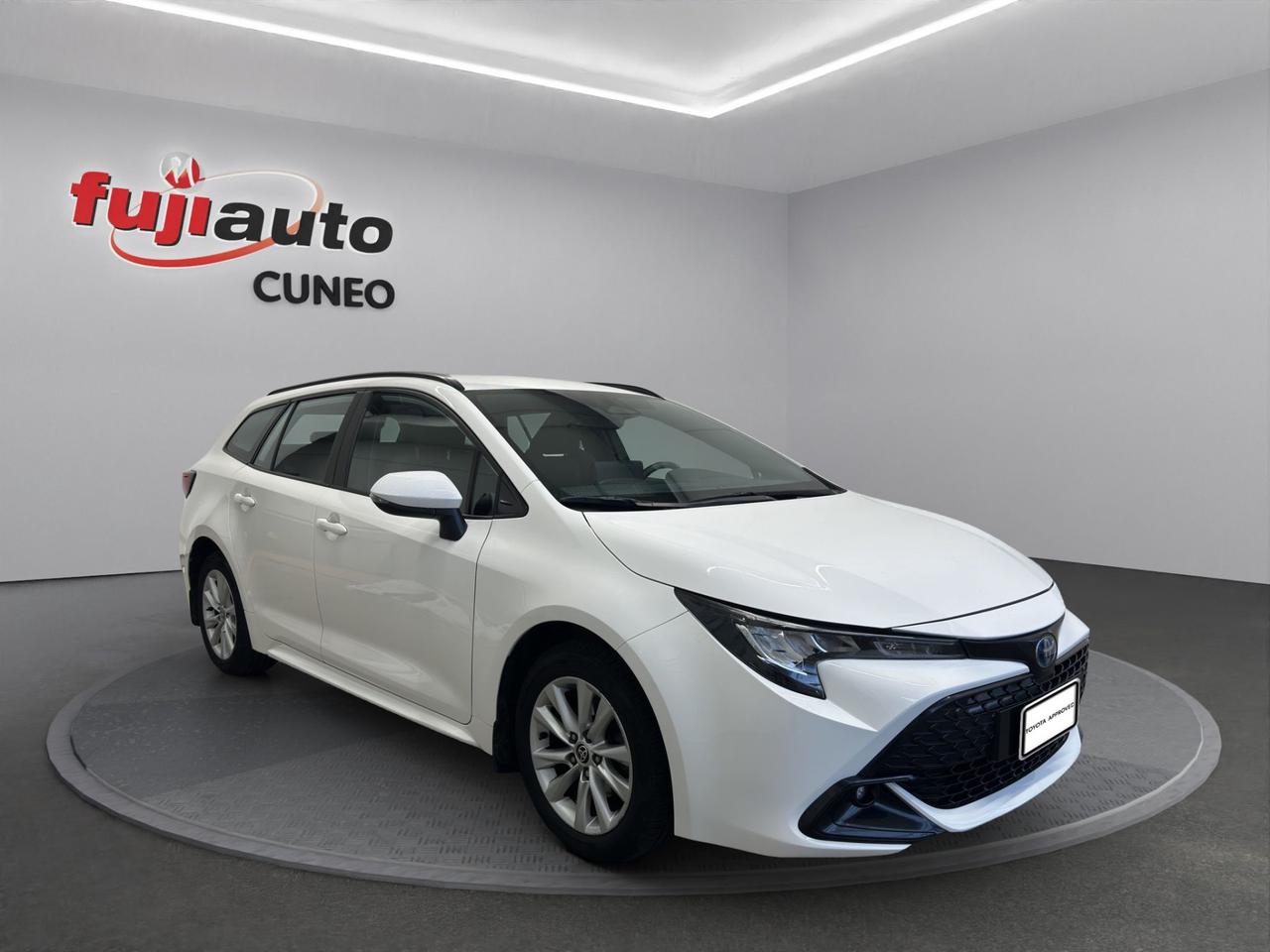 Toyota Corolla Touring Sports 1.8h Active Tyre au