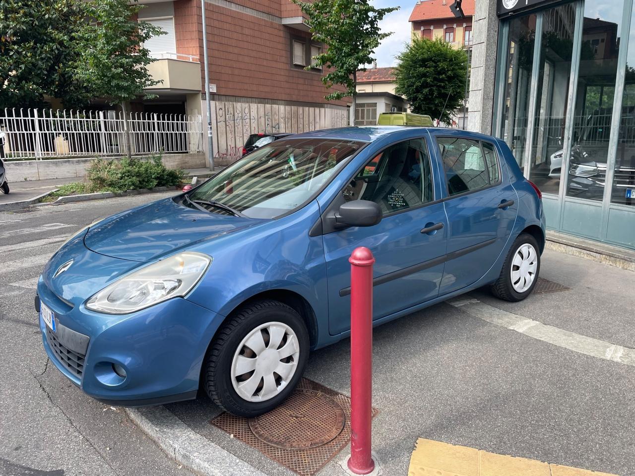 Renault Clio 1.2 16V 5 porte/1PROP/GARANZIA 12 MESI