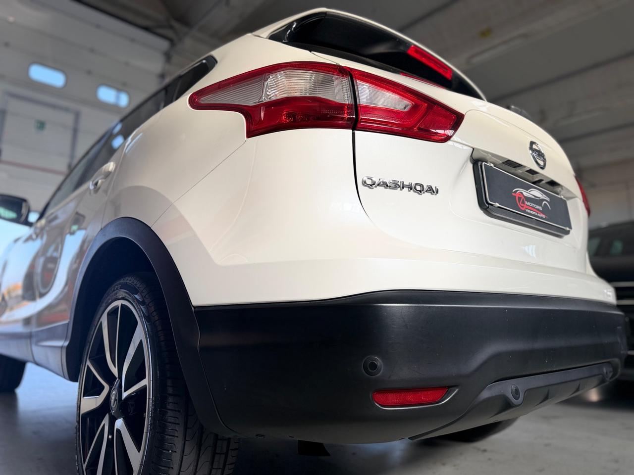 Nissan Qashqai 1.2 DIG-T Acenta PEEMIUM NEOPATENTATI