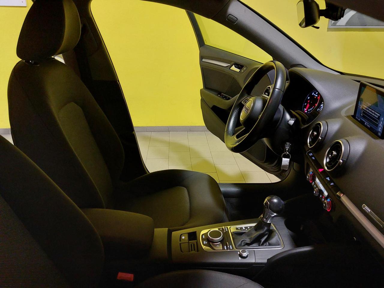 Audi A3 Sportback 1.6 tdi 110cv s-tronic