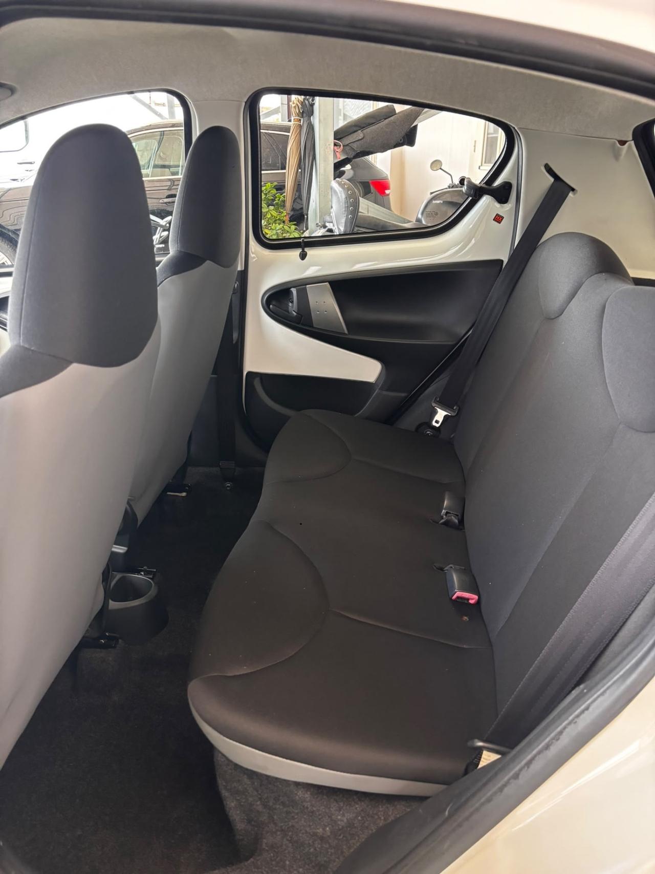 Toyota Aygo 1.0 12V VVT-i 5 porte Edition