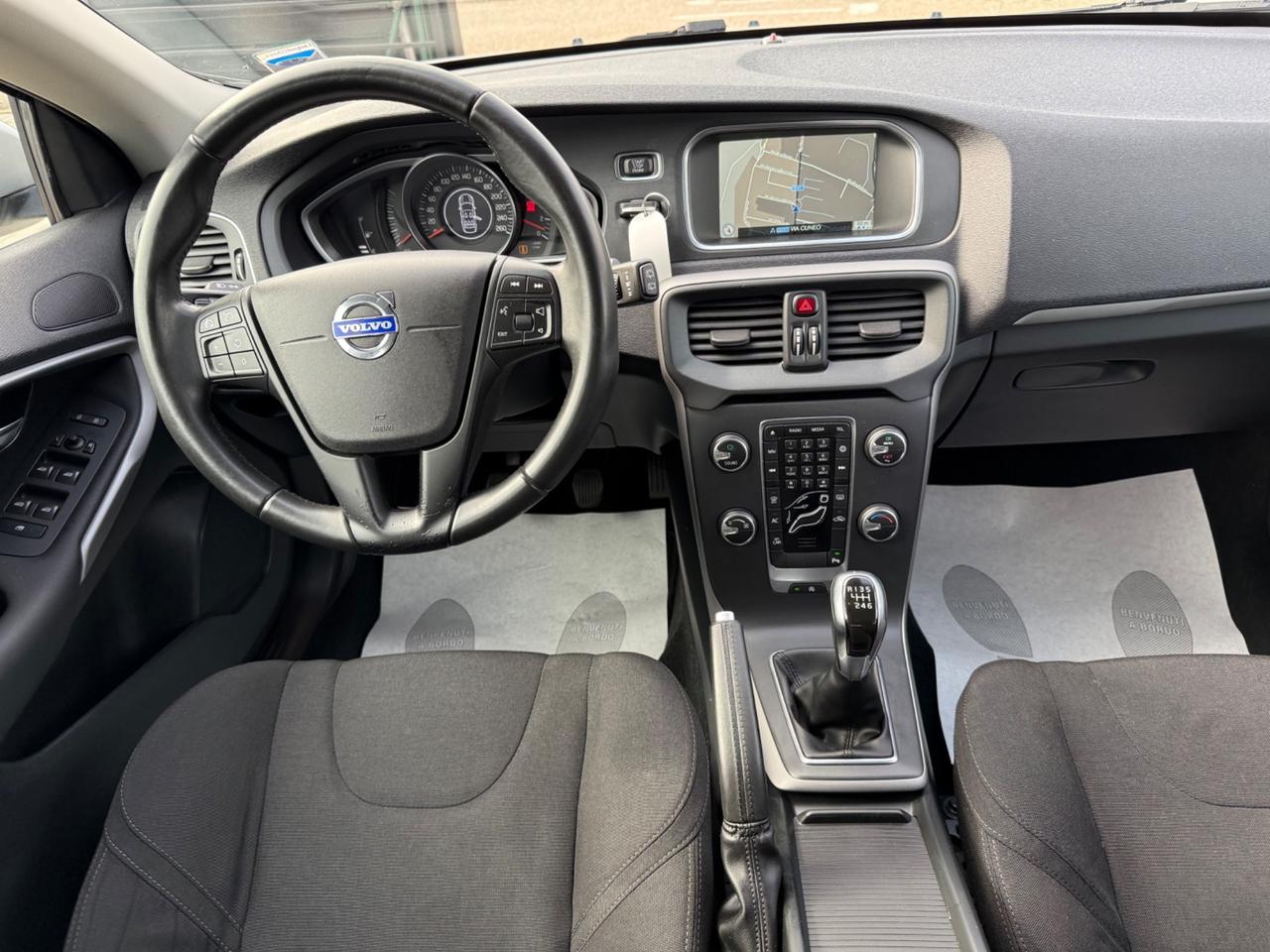 Volvo V40 D2 1.6 Momentum UNICO PROPRIETARIO