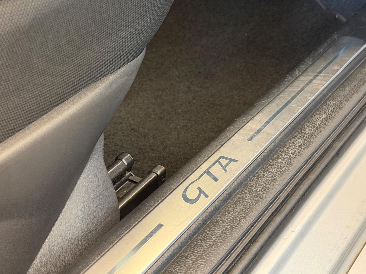 Alfa Romeo 147 3.2i V6 24V cat Selespeed 3 porte GTA