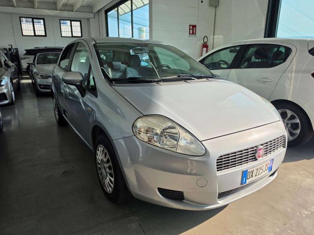 Fiat Grande Punto Grande Punto III 2005 5p 1.4 Fun 77cv