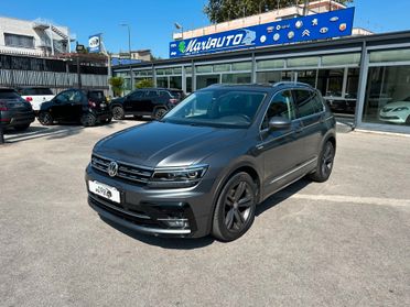 Volkswagen Tiguan 2.0 TDI SCR DSG Business BlueMotion Technology R-LINE