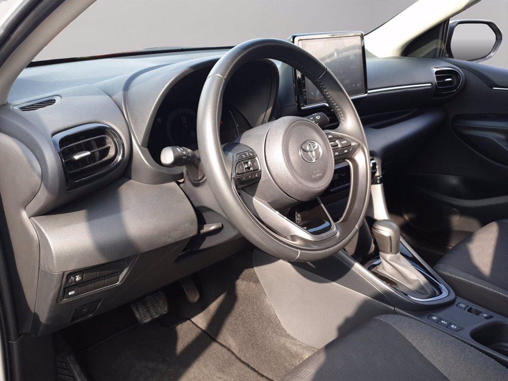 TOYOTA Yaris 1.5h trend del 2024