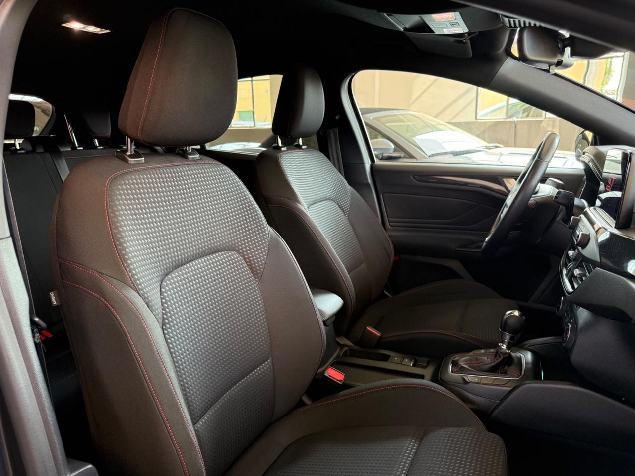 Ford Focus 1.0 EcoBoost 125 CV 5p. ST-Line