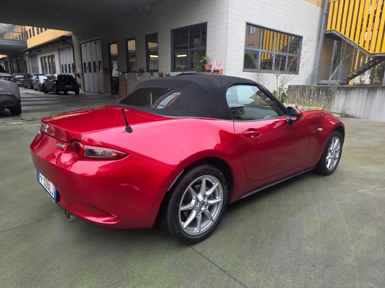 Mazda MX-5 1.5L Skyactiv-G Exceed