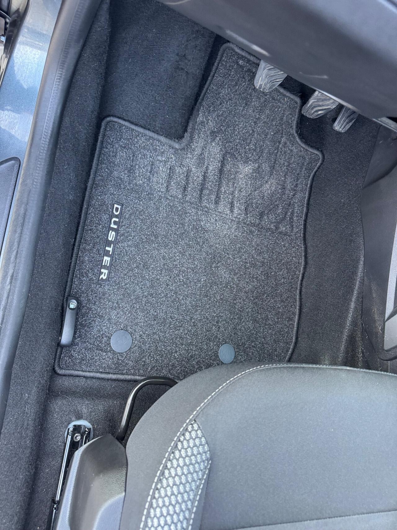 Dacia Duster 1.0 TCe 100 CV GPL 4x2 15th Anniversary