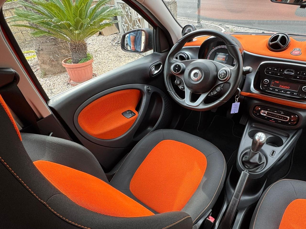 Smart ForFour 70 1.0 Passion LED