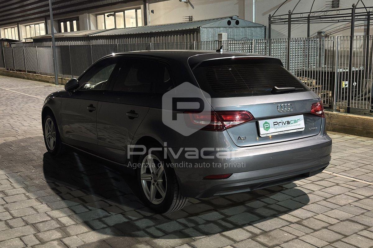 AUDI A3 SPB 1.4 TFSI S tronic g-tron Business