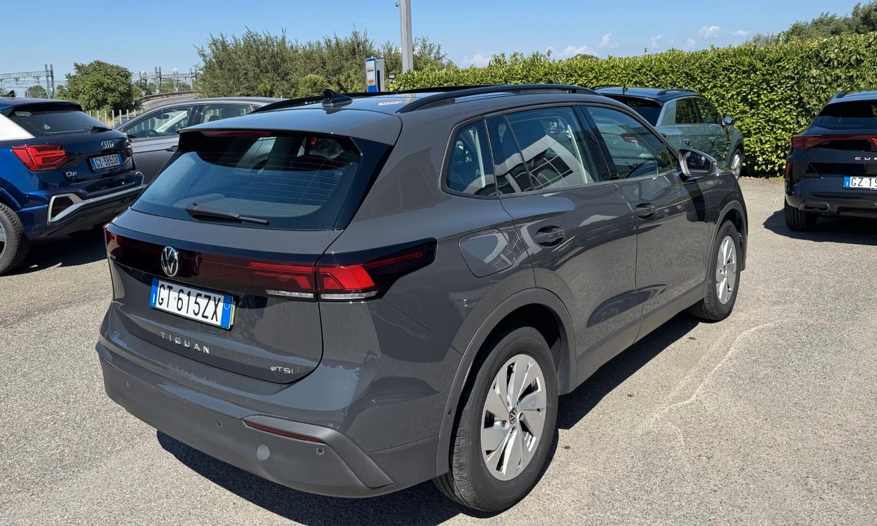 Volkswagen Tiguan 1.5 eTSI DSG Life / Tetto apribile
