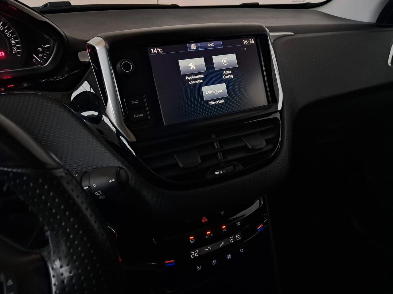 Peugeot 2008 BlueHDi 120 S&S Crossway