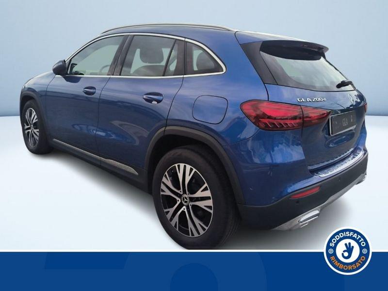 Mercedes-Benz GLA 200d Automatic Advanced Progressive