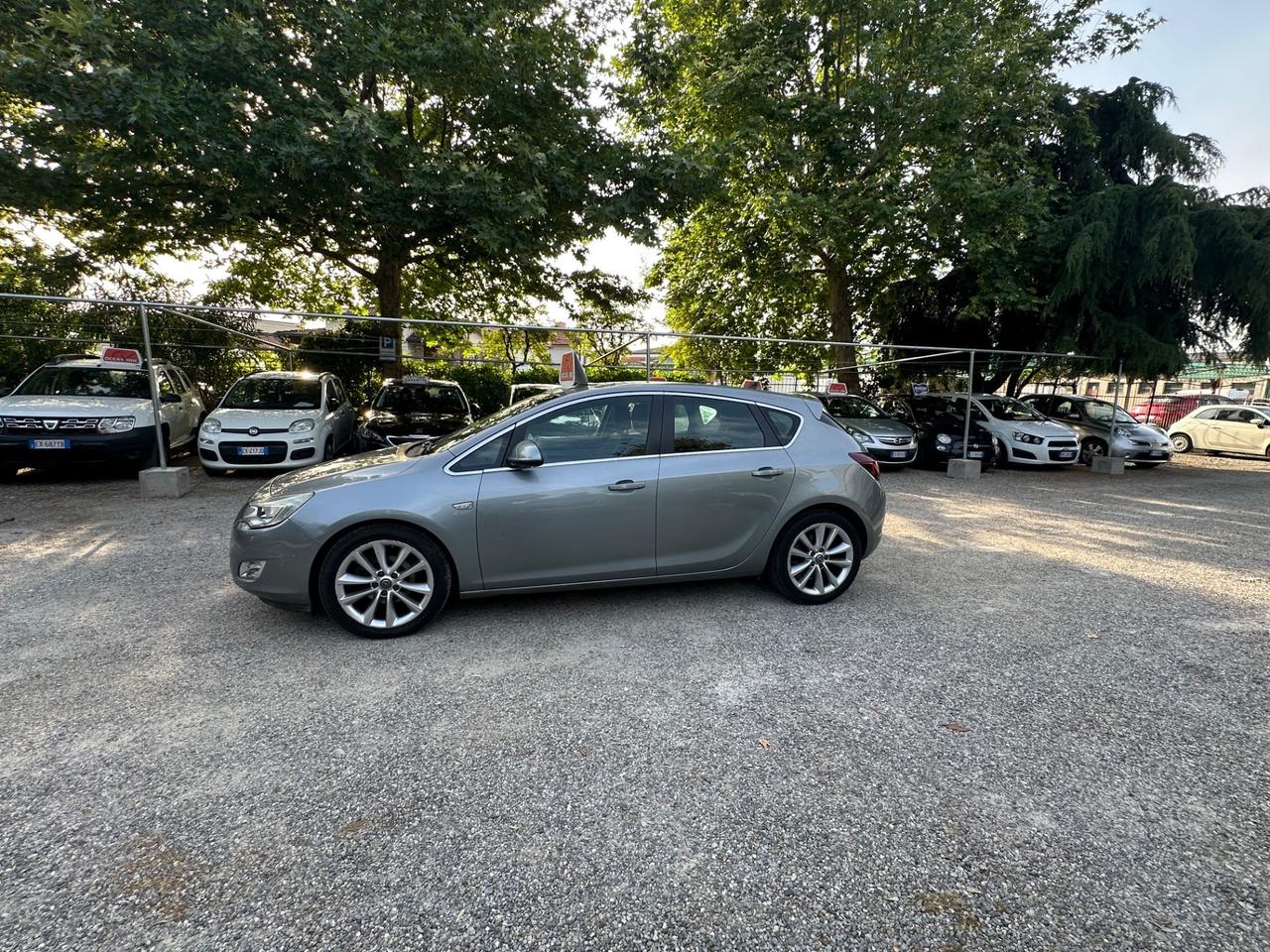 Opel Astra 1.7 CDTI 125CV 5 porte Cosmo