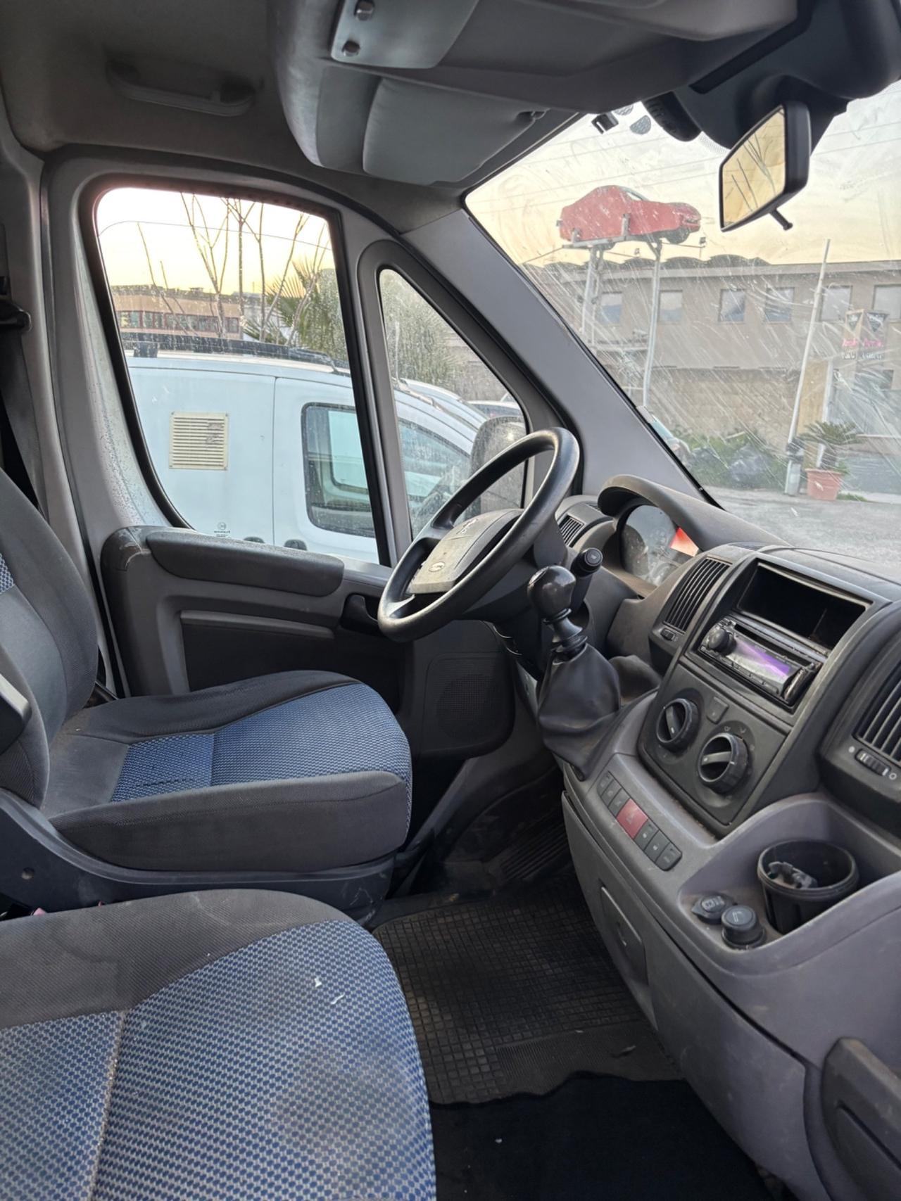 Peugeot Boxer 333 2.2 HDi/120CV PM-TM Furgone Vetrato