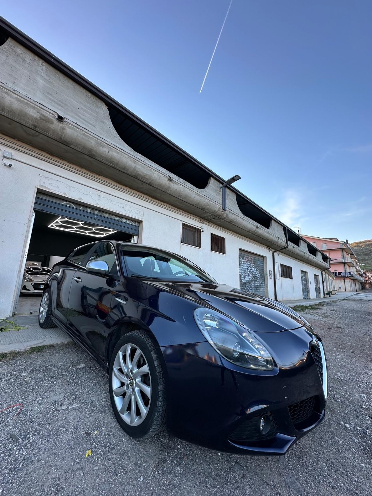 Alfa Romeo Giulietta 1.6 JTDm-2 105 CV Exclusive