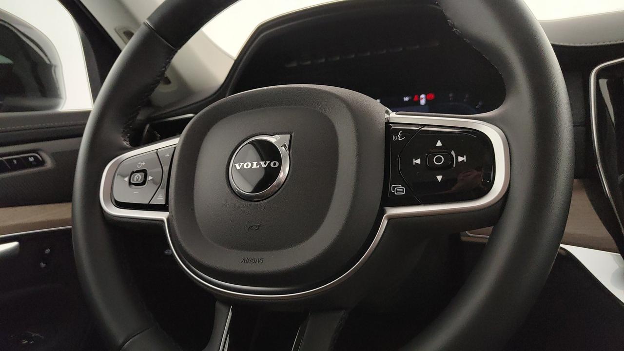 VOLVO XC90 2.0 b5 Plus Bright awd 7p.ti auto