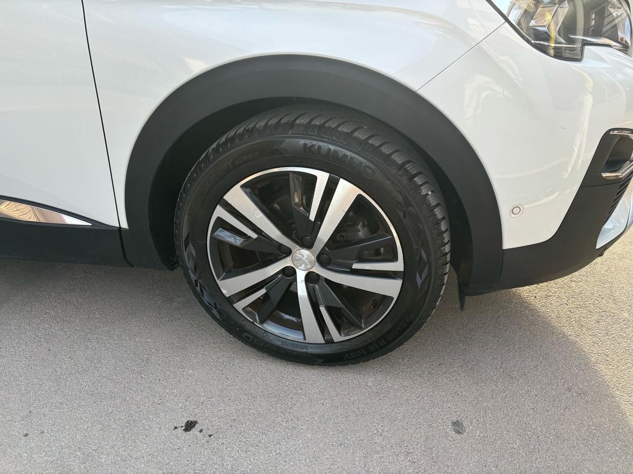 Peugeot 3008 BlueHDi 120 S&S Allure