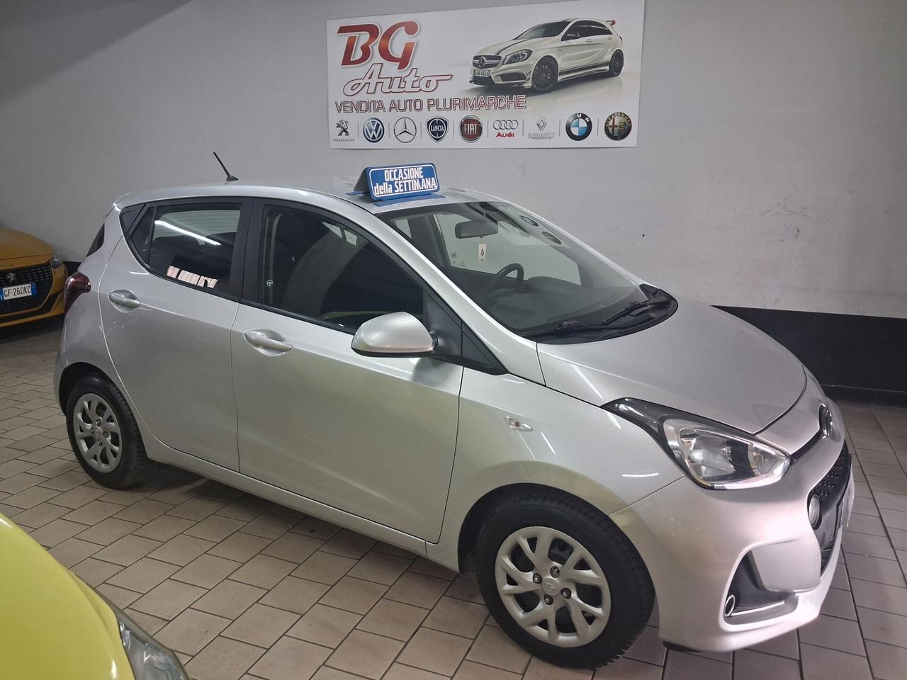 Hyundai i10 1.0 benzina unico prop 2019